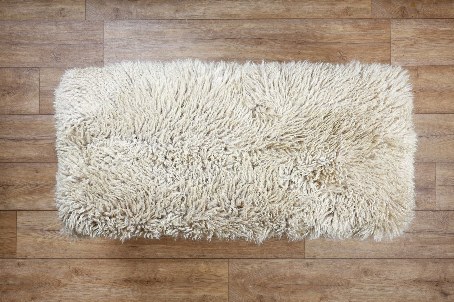 Sheepskin Bench | Curly Cappuccino | Large
