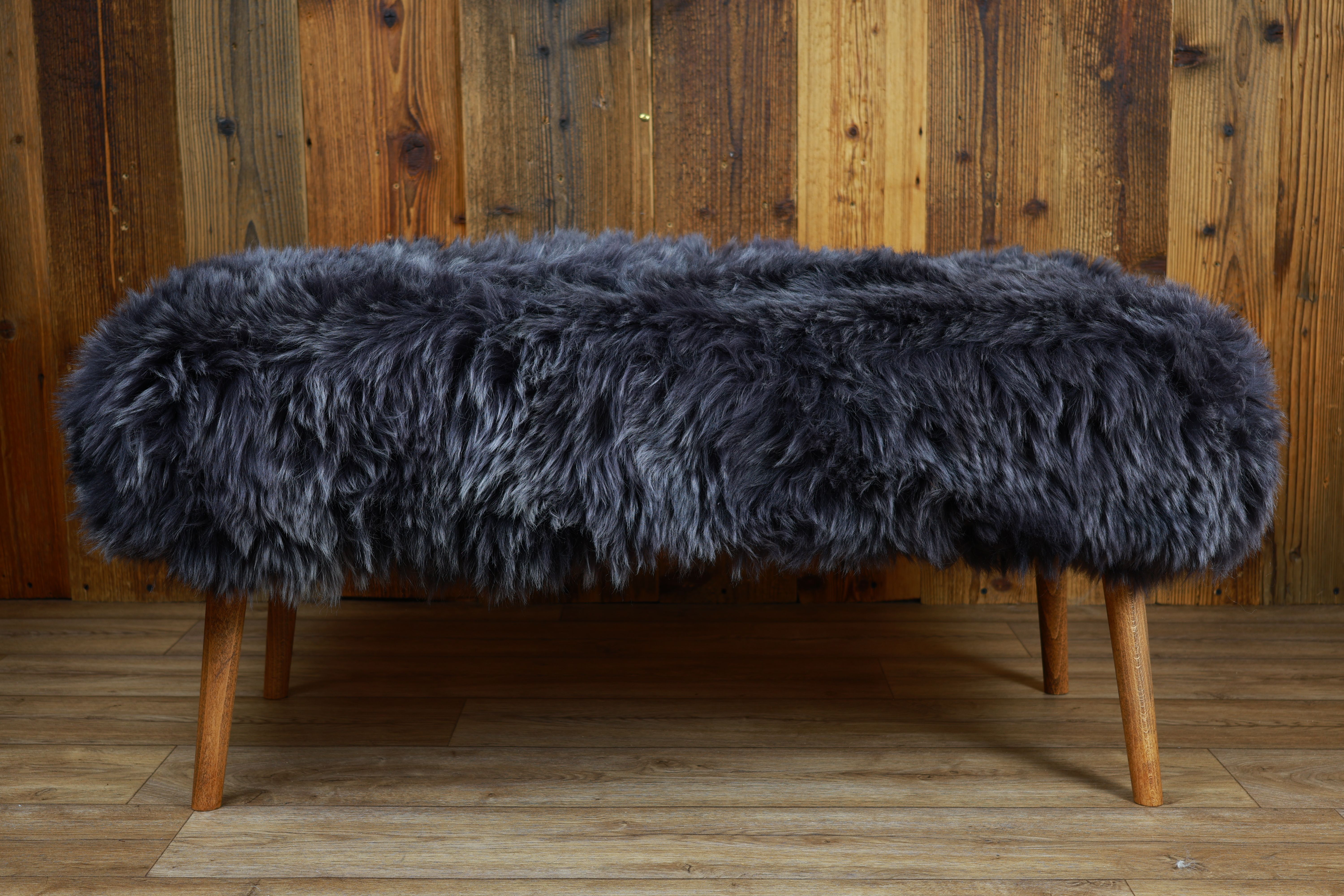 Sheepskin Bench | British Anthracite | Large