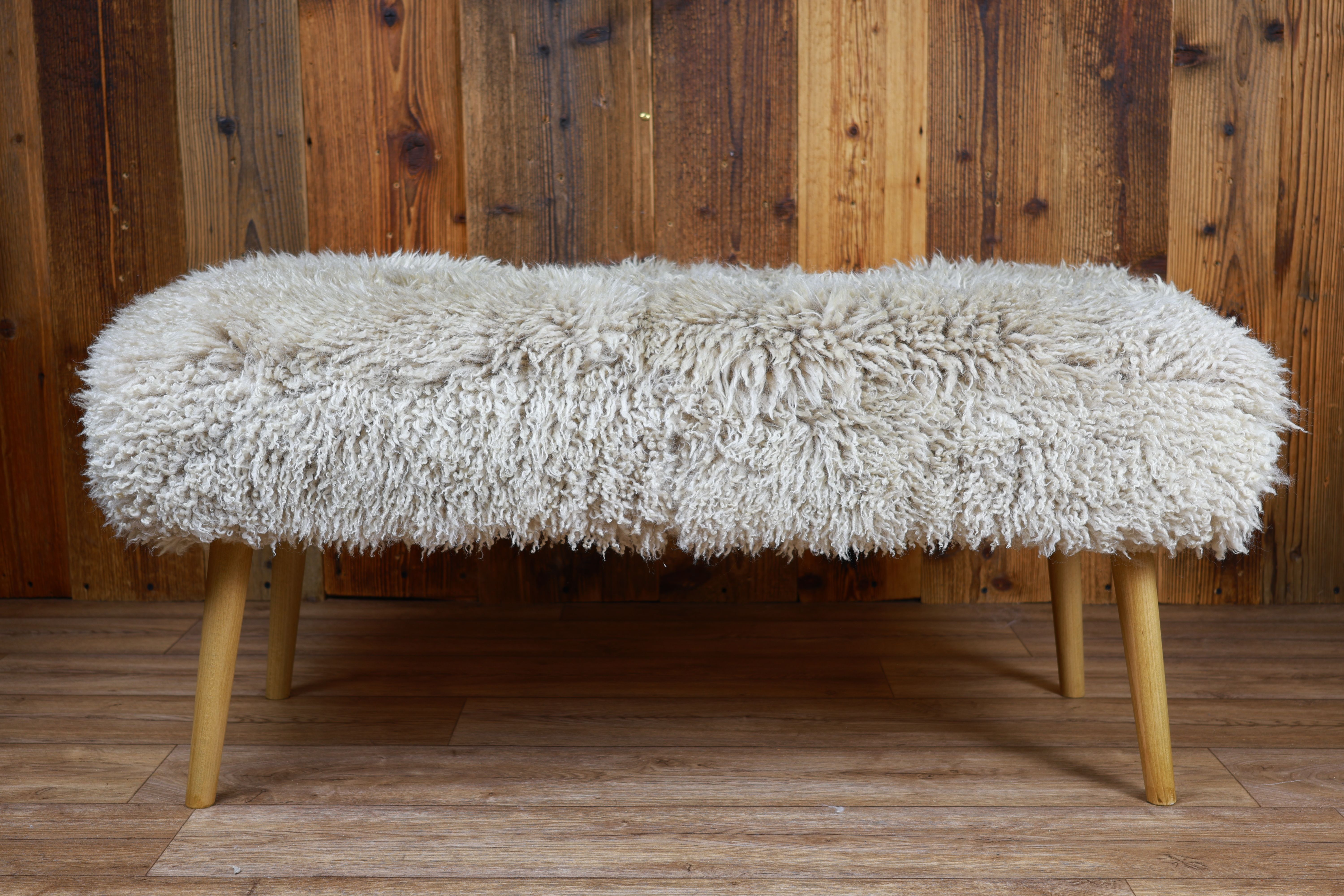 Sheepskin Bench | Curly Cappuccino | Large