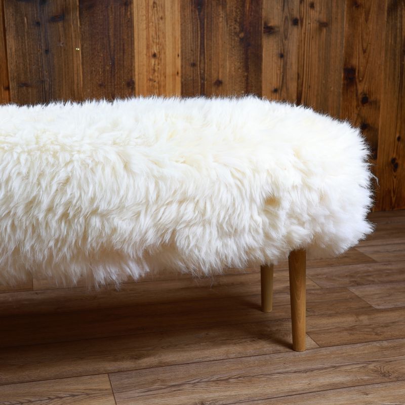 Sheepskin Bench | British White | Medium