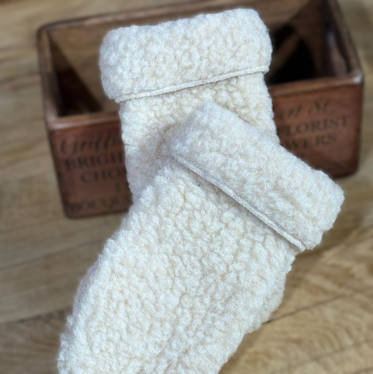 100% Wool Mittens | Cream