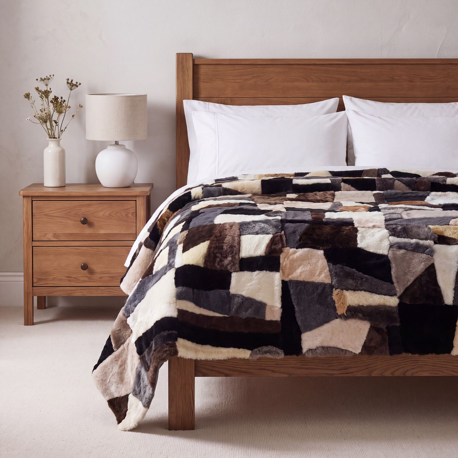 Multicoloured | Natural Lambskin | 200cm x 160cm Multicoloured | Natural Lambskin | 200cm x 160cm