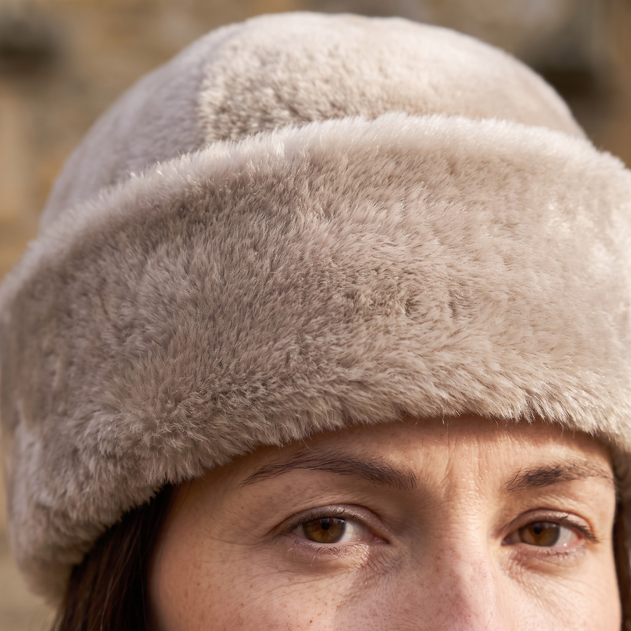 Light Beige Shearling | Turn-Up Hat