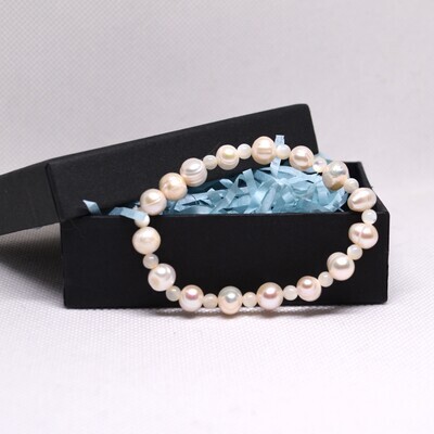 Pearl & Shell Bracelet