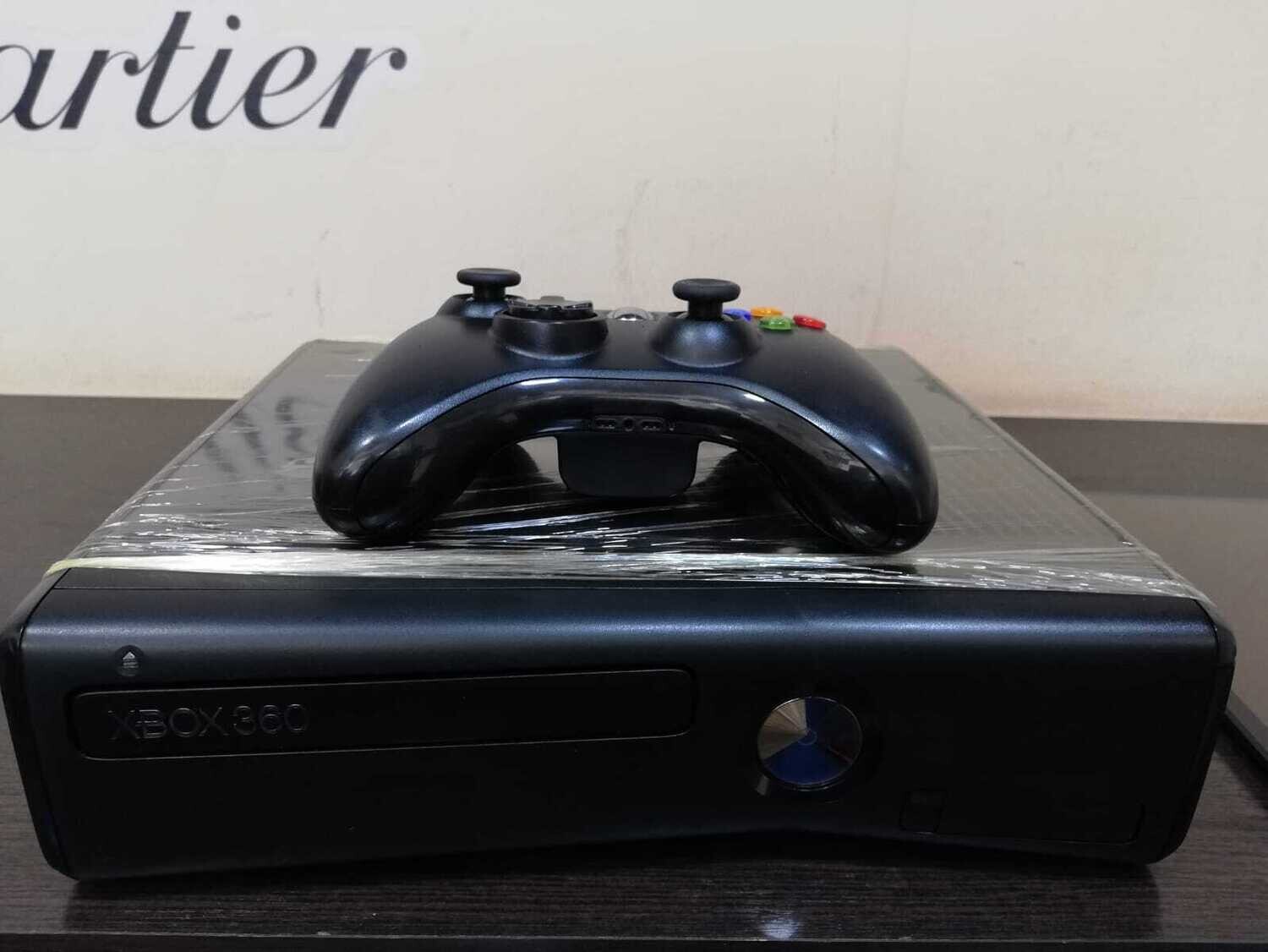 XBOX 36O SLIM
