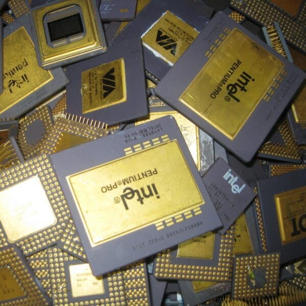 Ceramic CPU Gold Scrap