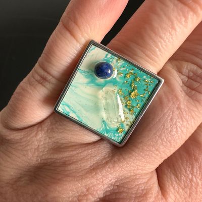 Turquoise Off White Ring With Quartz &amp; Lapis Lazuli