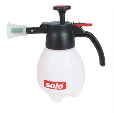 Solo 1L Piston Pump Hand Sprayer