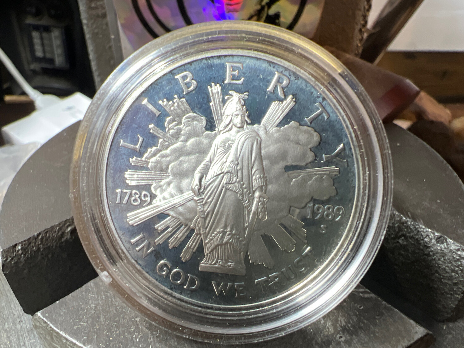 1989 Bicentennial Of Congress Dollar Coin Ring