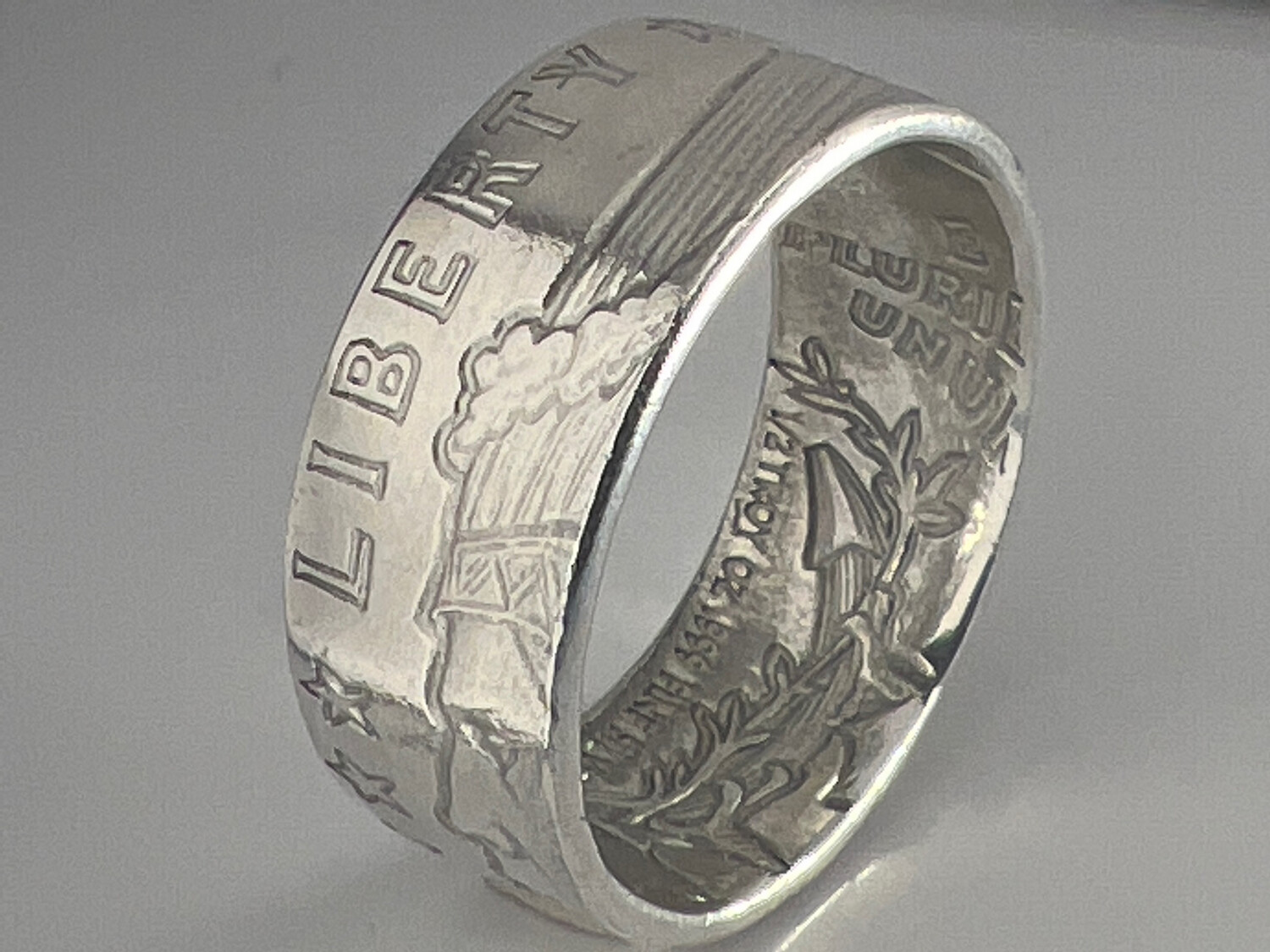  Incuse Indian 1/4 Oz Silver Round Coin Ring