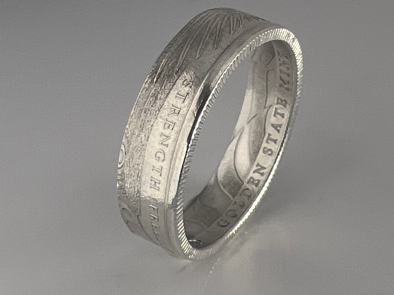  Eagle And Flag 1/4 Oz Silver Round Coin Ring