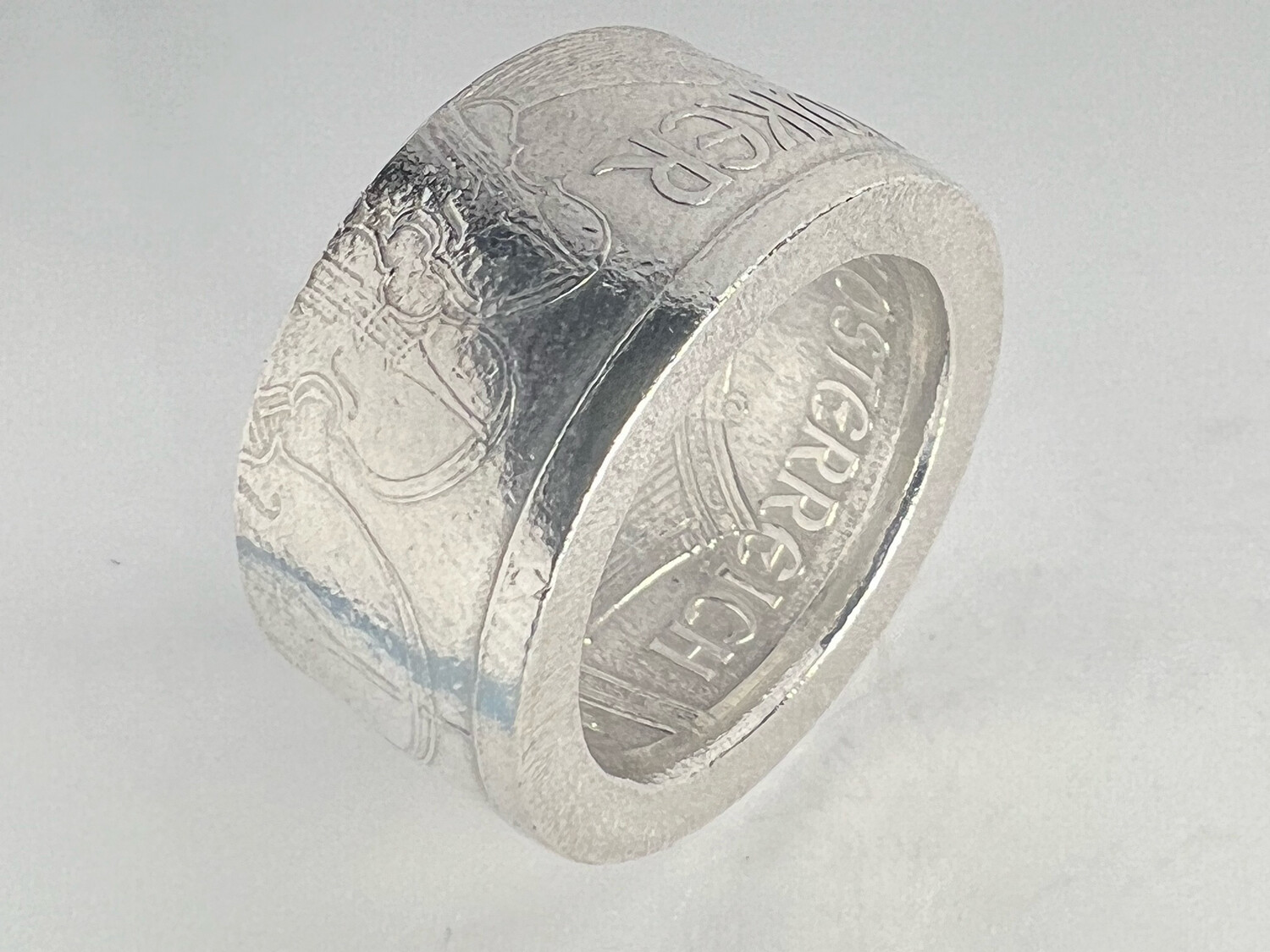 Weiner Philharmoniker Fine Silver Coin Ring