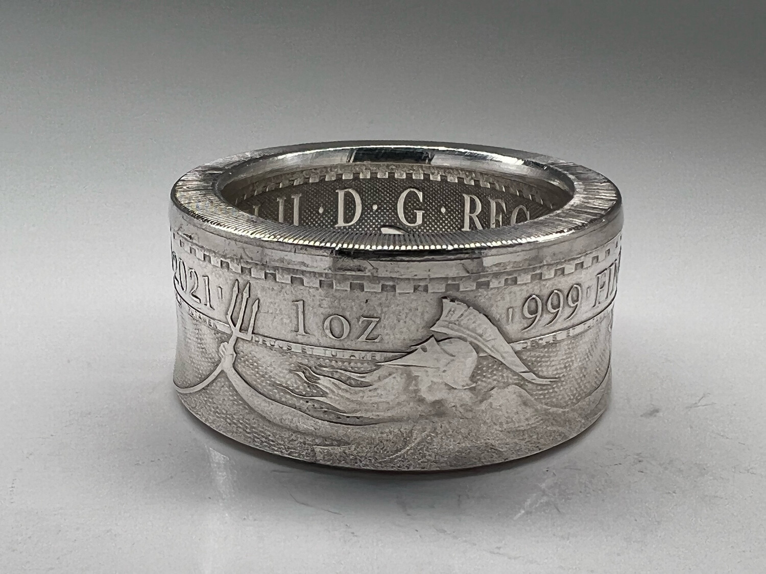 2021 Britainnia Fine Silver Coin Ring