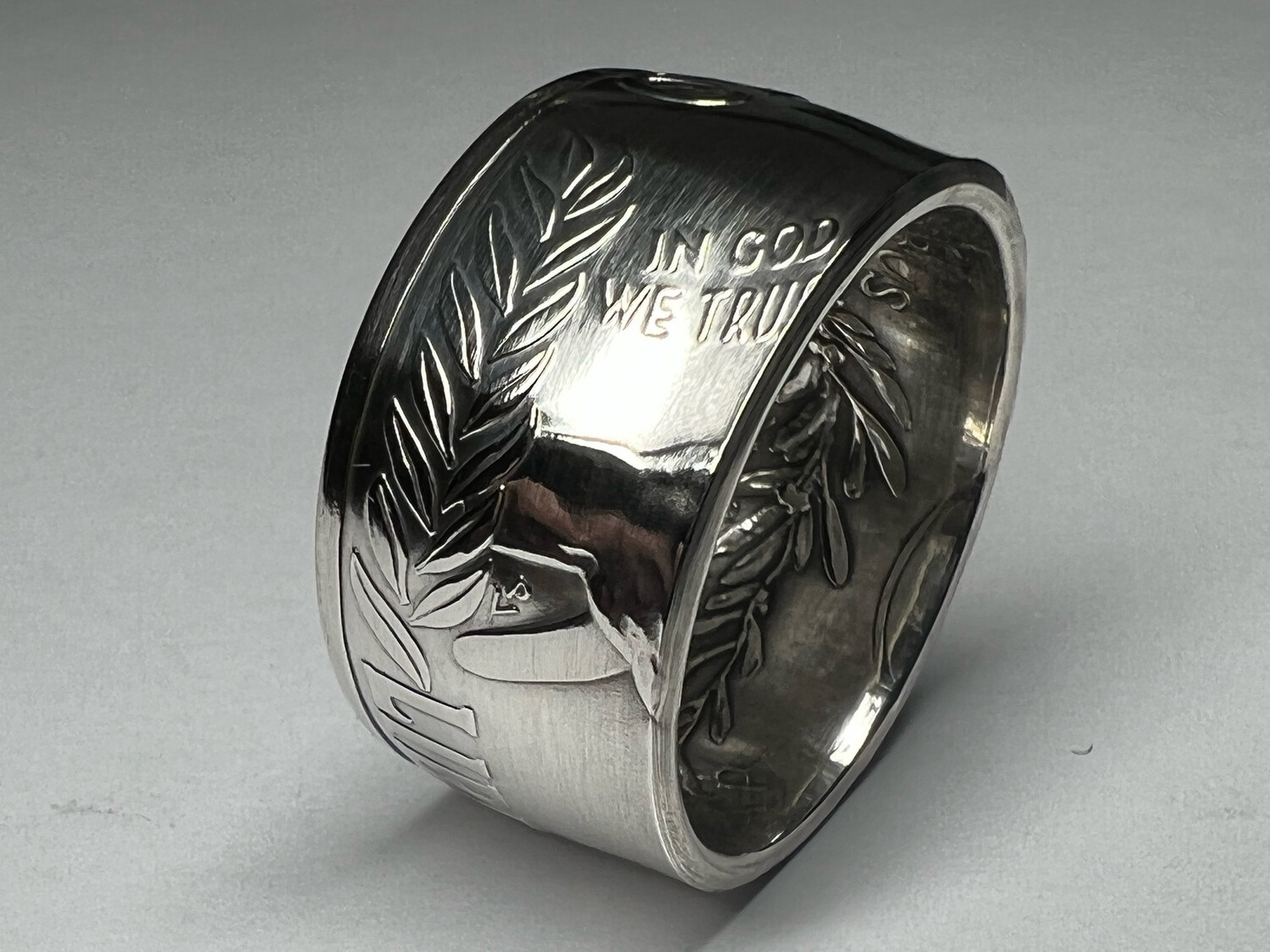 1988 Olympic Dollar 90% Silver Coin Ring