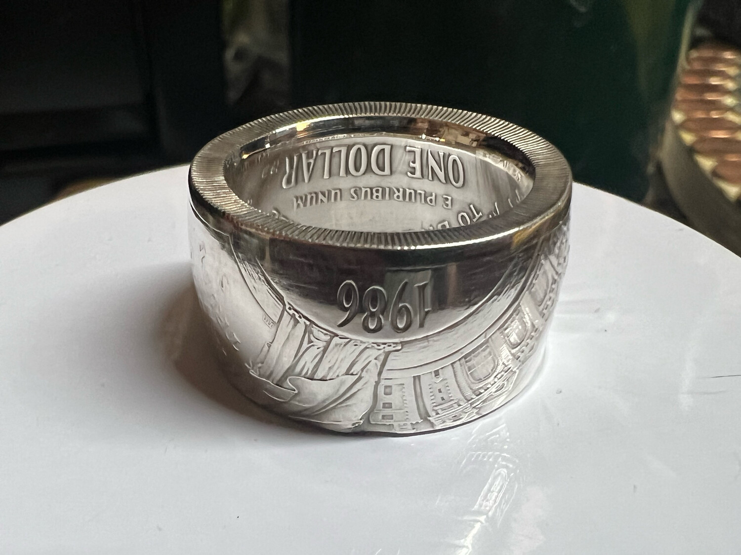 1986 Ellis Island Dollar 90% Silver Coin Ring