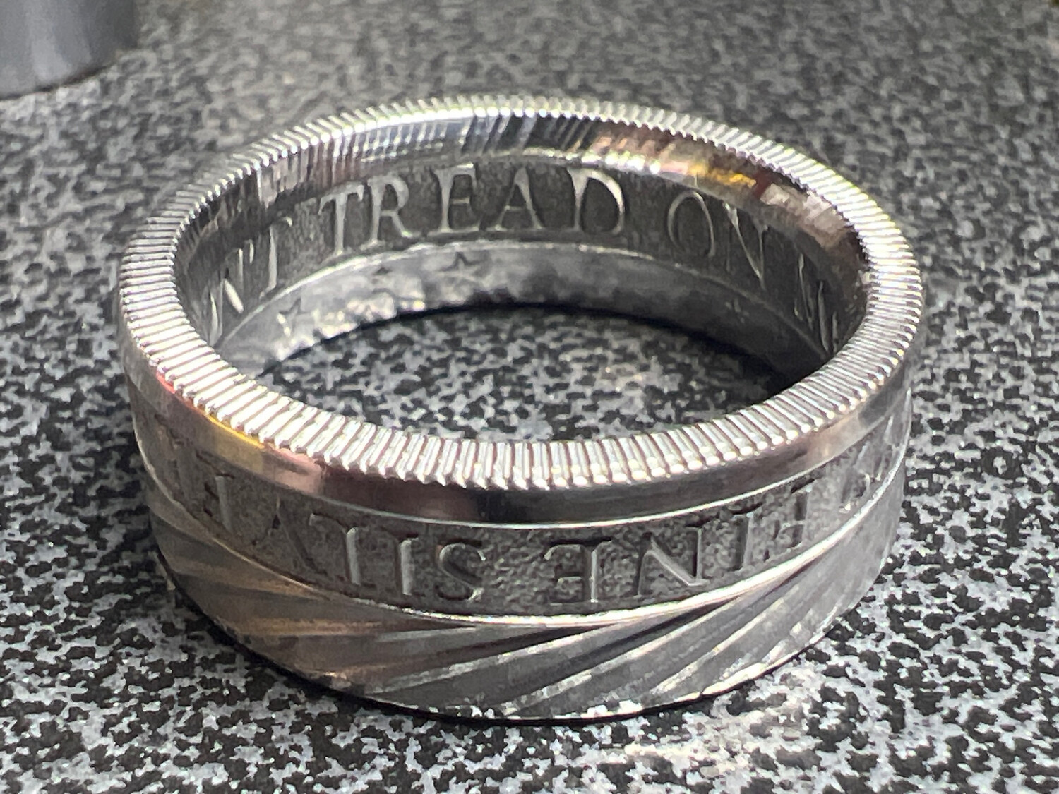 Don’t Tread On Me 1/2 Oz Silver Round Coin Ring