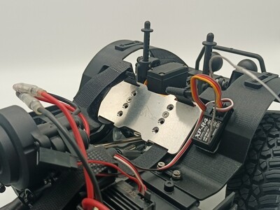 Enduro battery tray mount