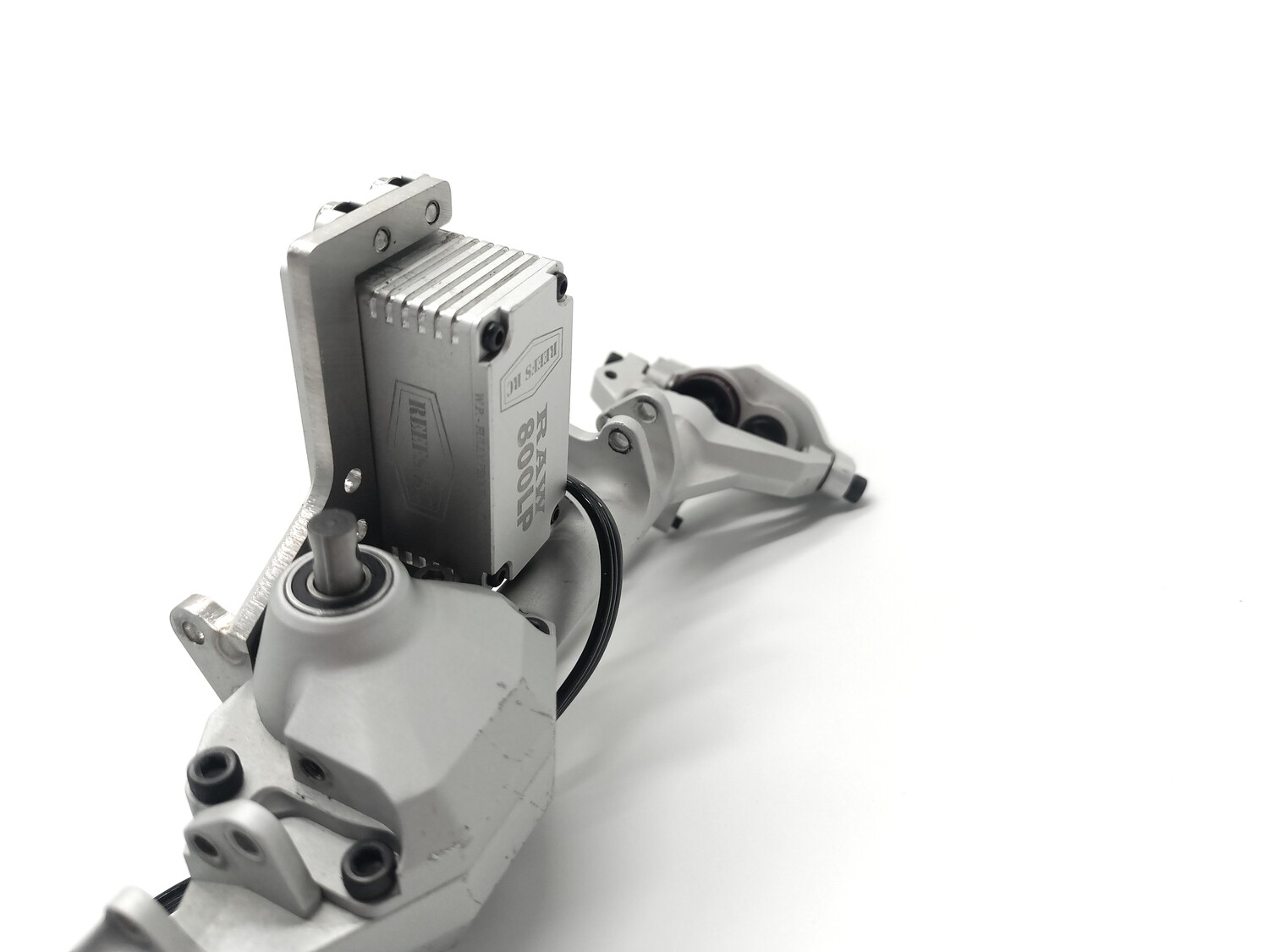 Vanquish F9 vs4-10 Servo behind the axle 4 link SOA BTA / F9 Offset Axles