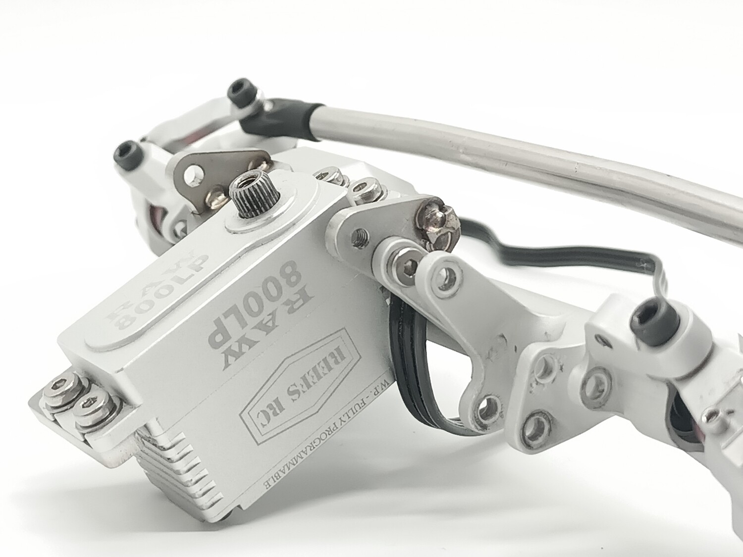 Vanquish F9 vs4-10 Servo behind the axle 4 link SOA BTA / F9 Offset Axles