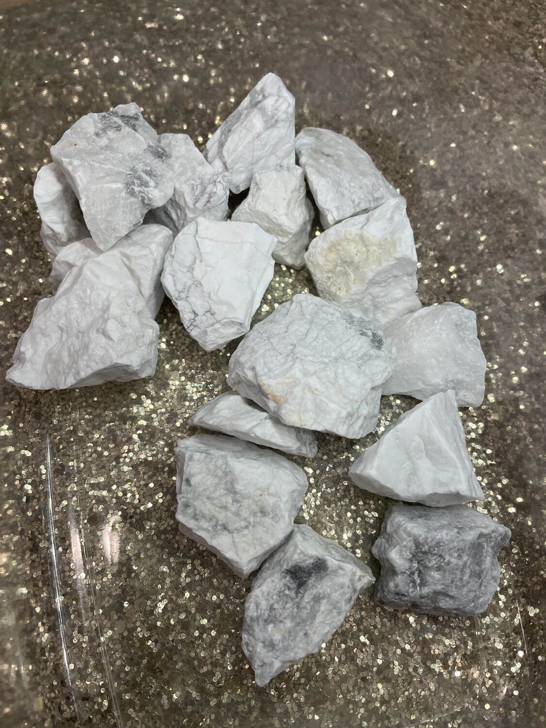 Howlite TR