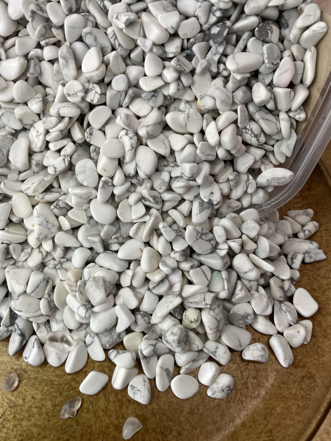 Howlite TC