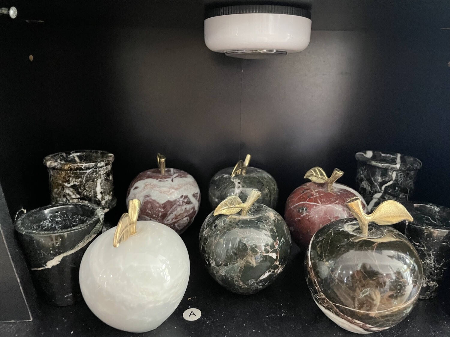 White Marble Apple