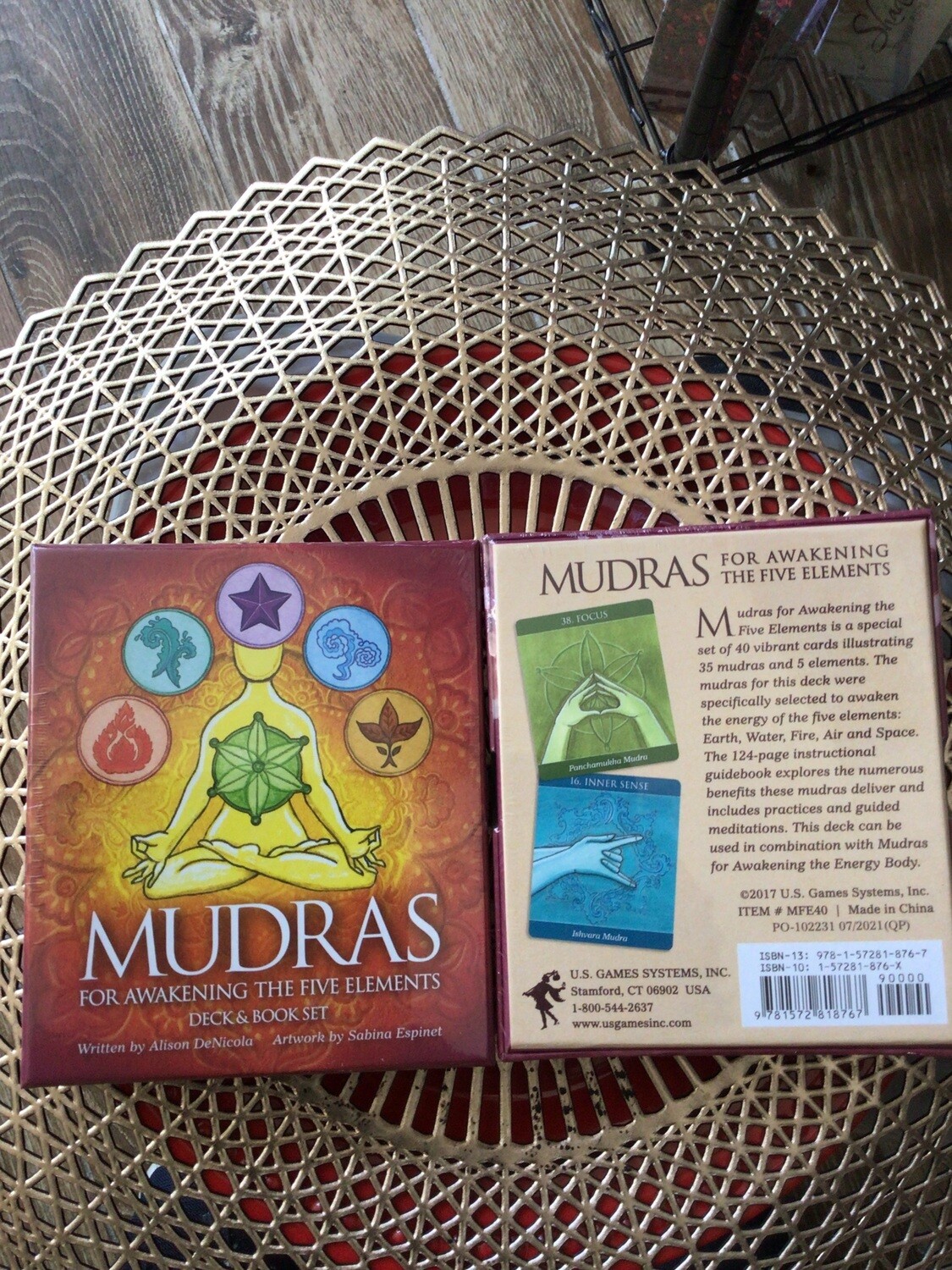 Mudras for Awakening The Five Elements 