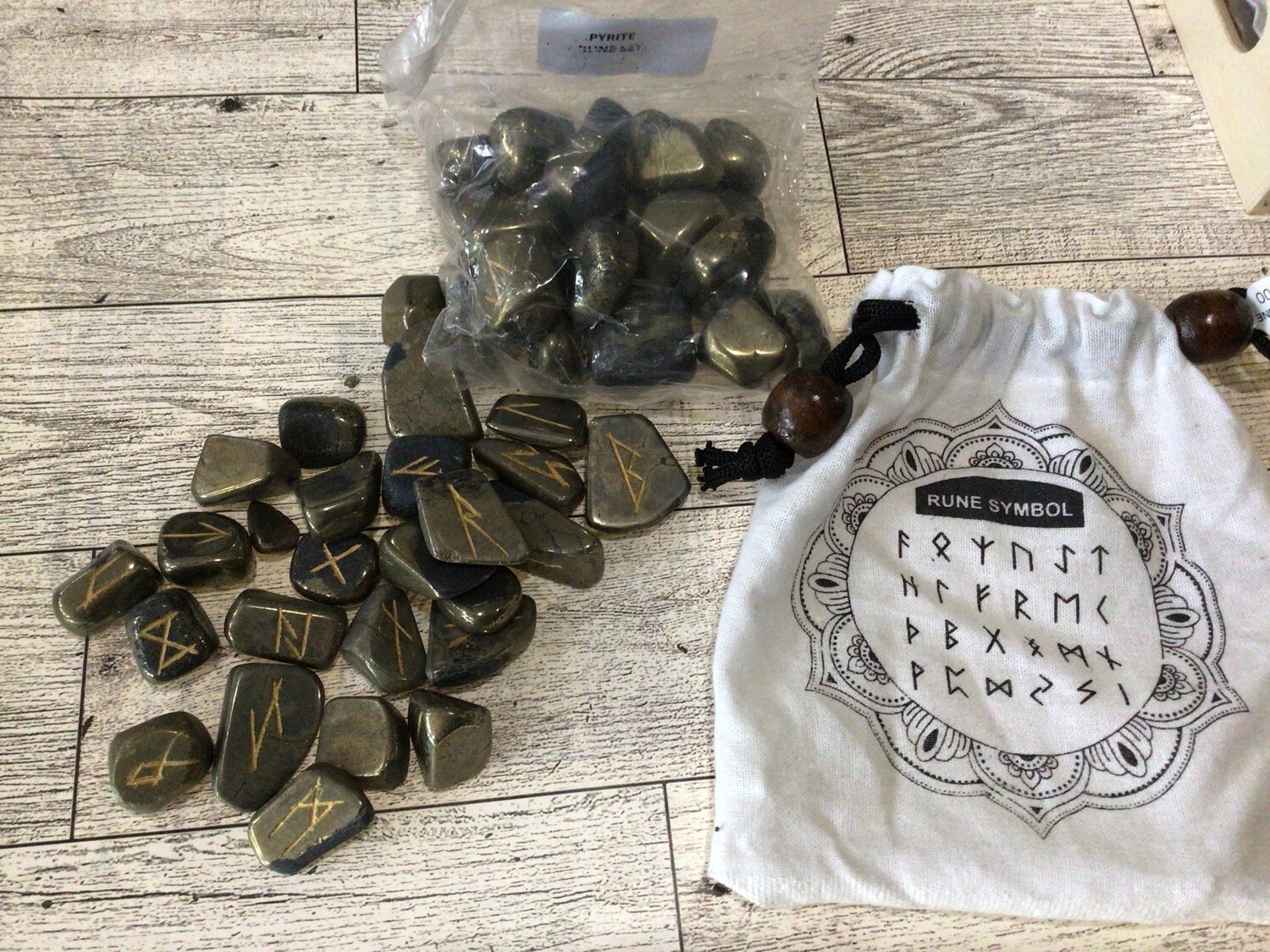 Pyrite Rune Set