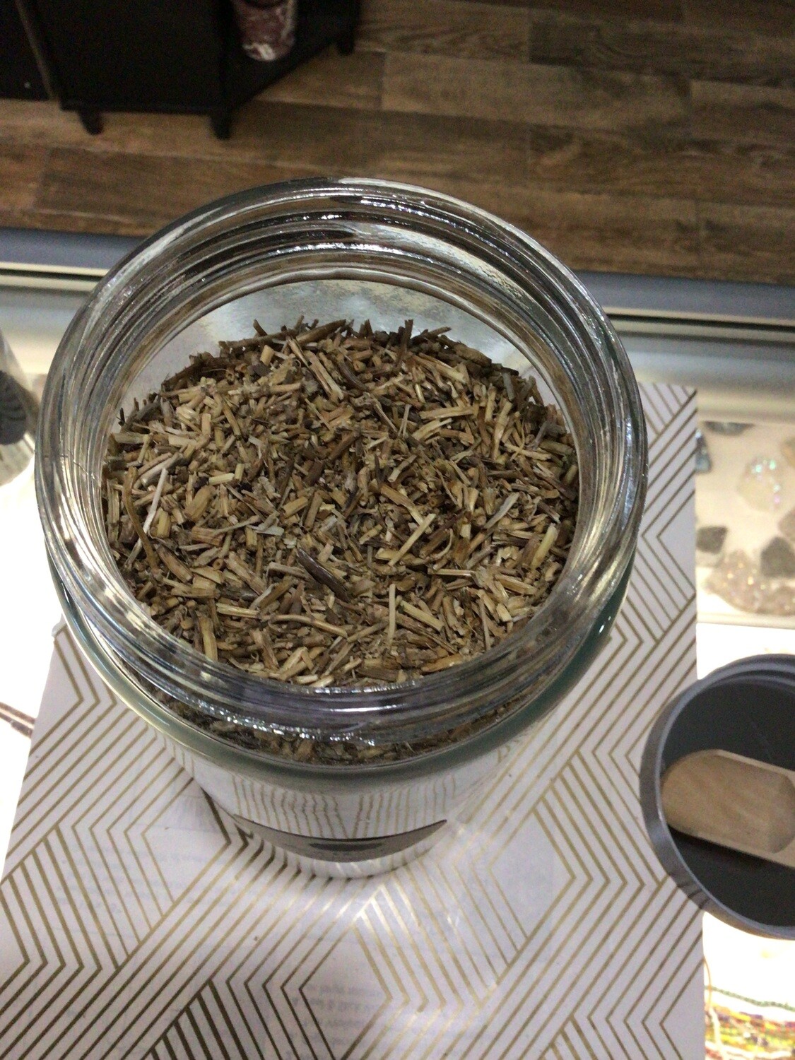 Dog Grass Root