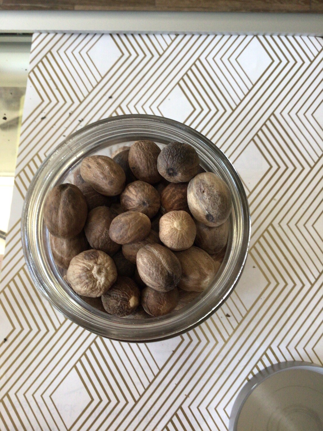 Nutmeg Whole