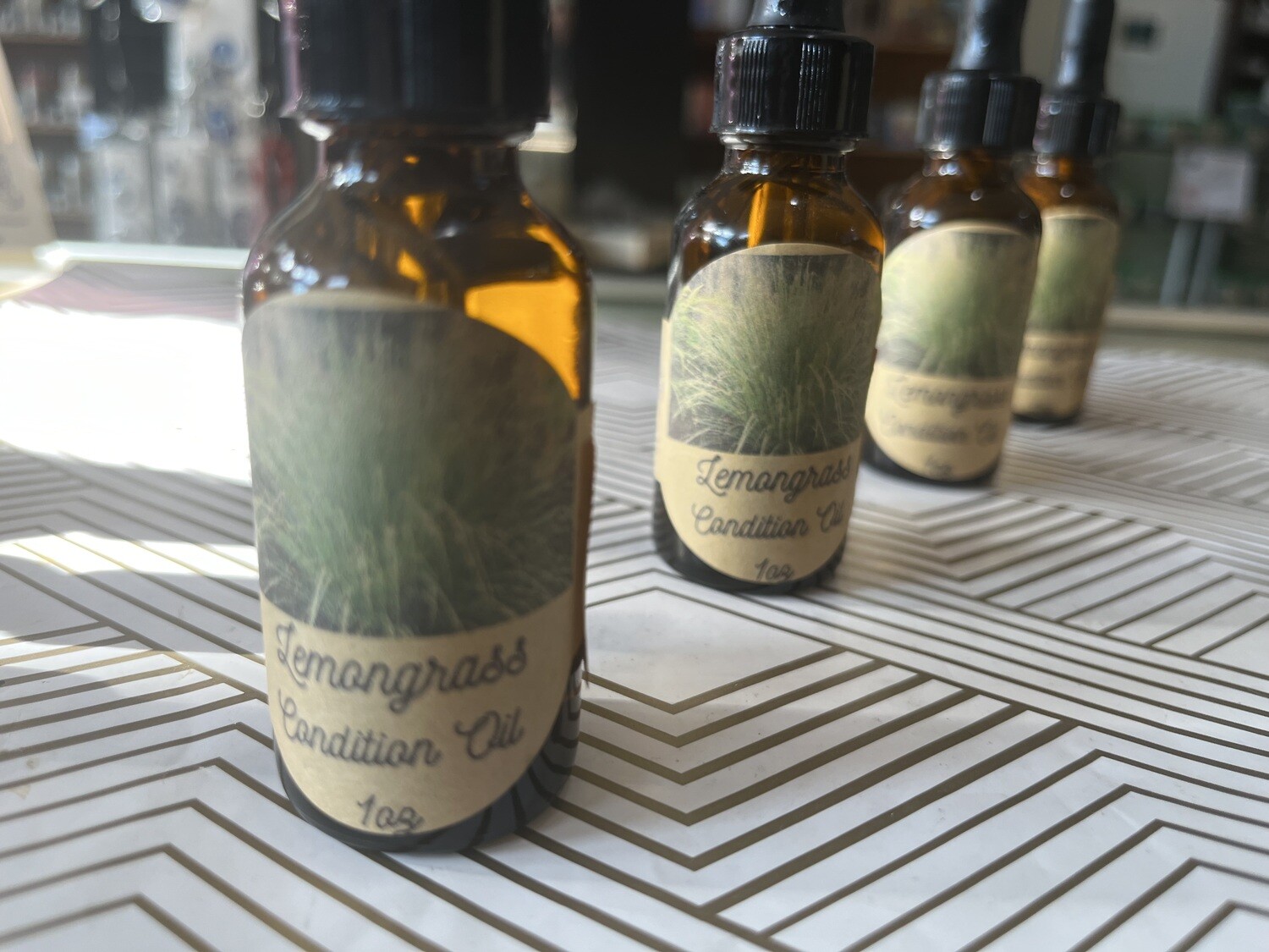 Lemongrass Oil 