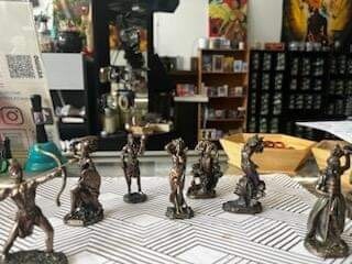 Orishas Statues