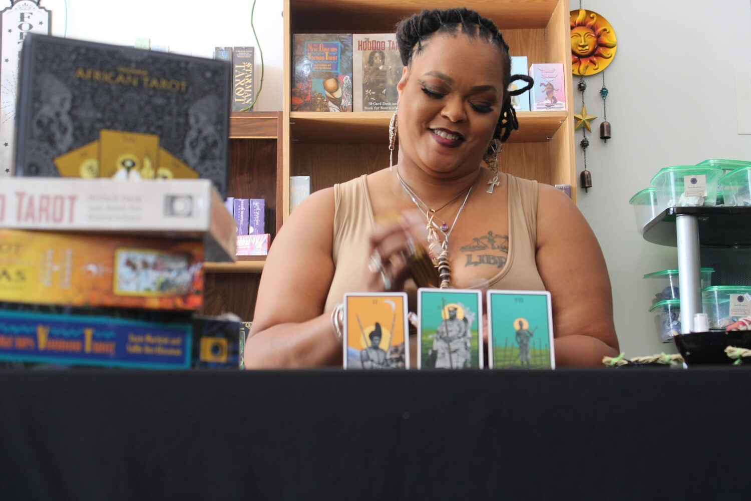 Tarot & Oracle Reading