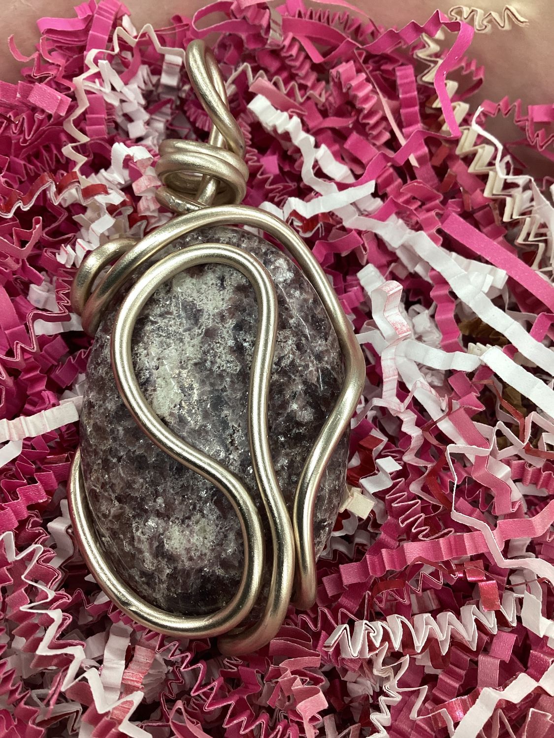 Anthony Bridgerton (Purple Labradorite)