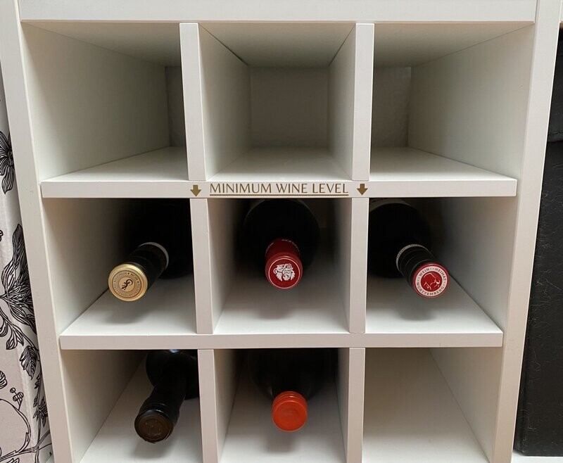 Passend für Kallax Wein Einsatz: minimum Wine Level