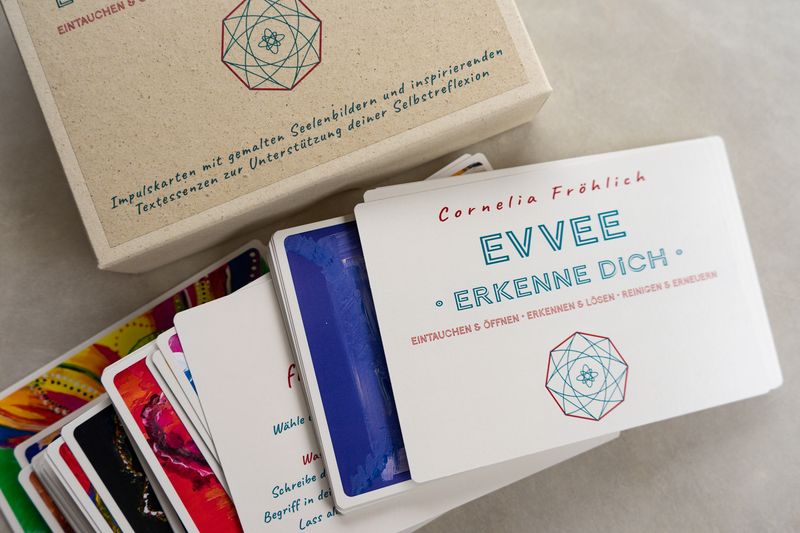 Kartenset EVVEE · erkenne dich Kartenset EVVEE · erkenne dich