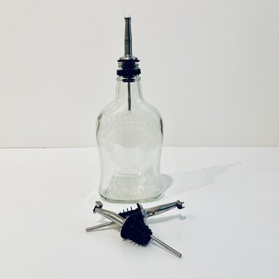 Tapered Bottle Pourer with Flip Cap