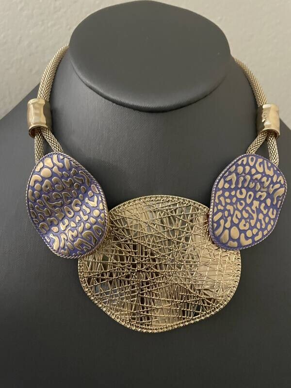 Eve Gold &amp; Lavender necklace and earring set