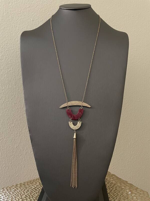 Tirsa Gold and Burgandy chain
