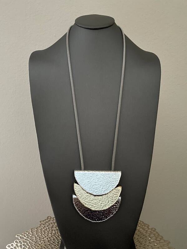Trinitee Gold &amp; Silver Necklace Set