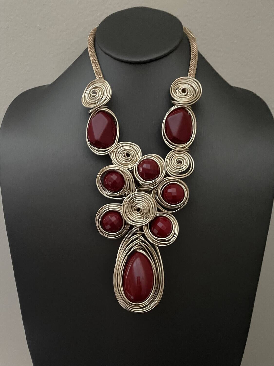 Gevira Necklace Set