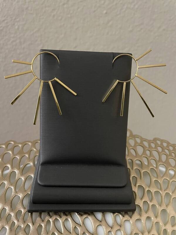 Danity Halo Gold earrings
