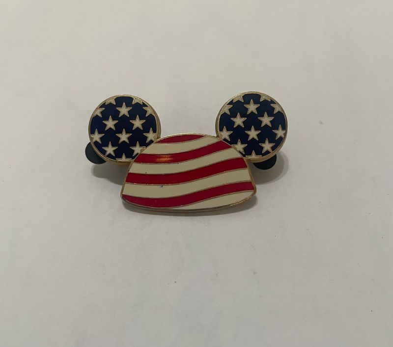 2007 Disney Mickey Mouse Stars and Stripes Ear Hat Trading Pin