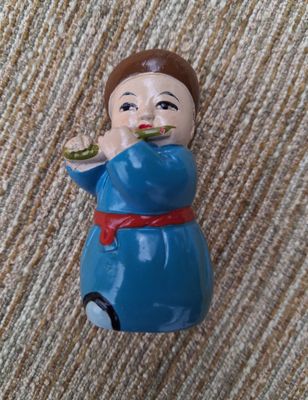 Vintage Pencil Sharpener Made In Shanghai China 2.5"x1.5"