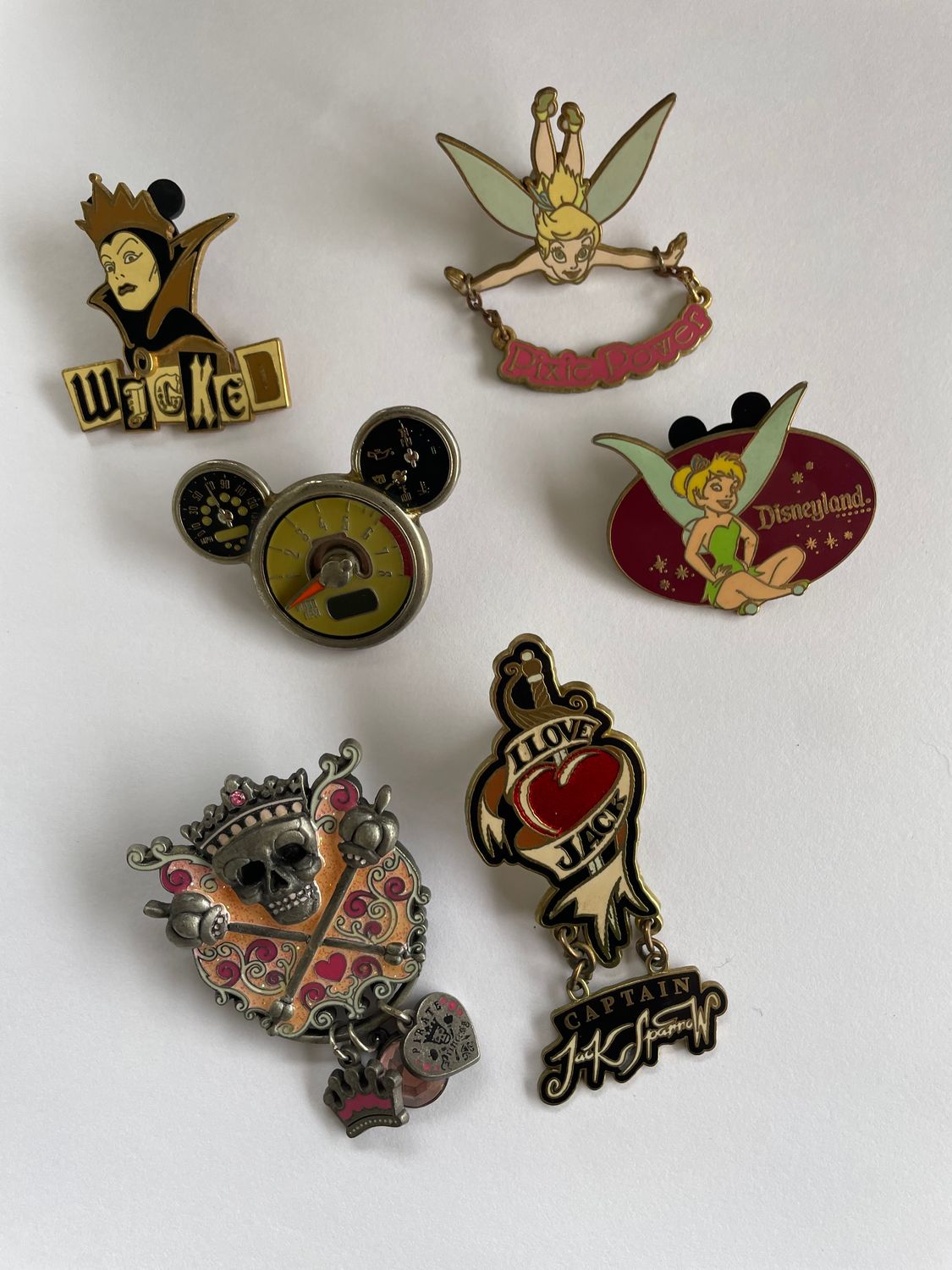 6 Collectible Disney Trading Pins Tinkerbell Pirates Mickey and Evil Queen