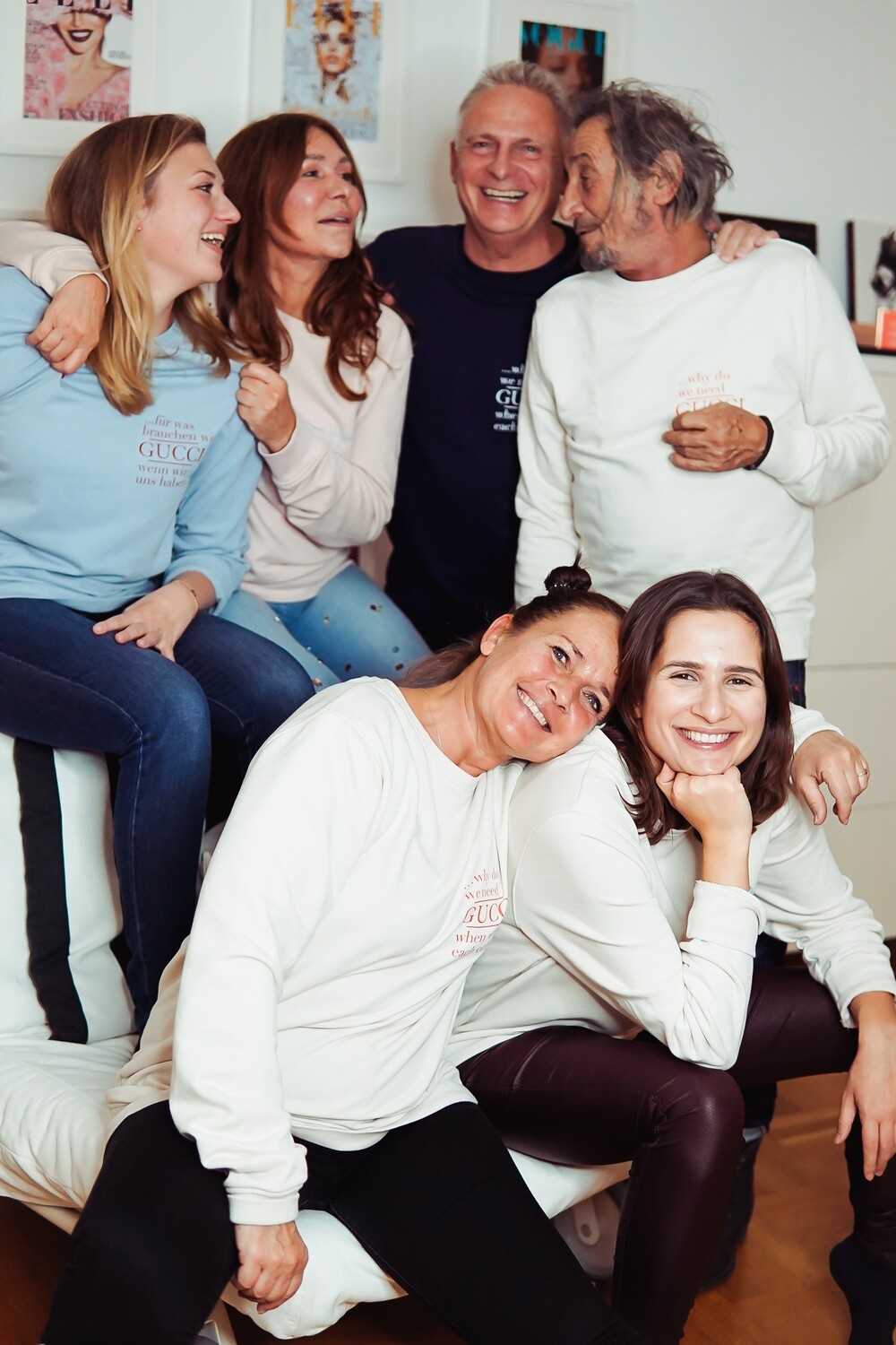 Sweater in Off-white • For Friends & Family