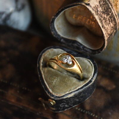 Antique Art Nouveau diamond ring