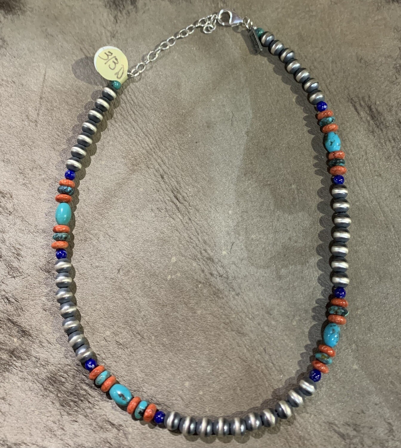 PAIGE WALLACE SS NAV PEARL MIX NECKLACE