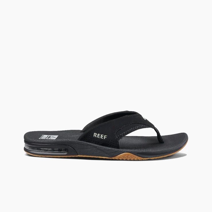 MEN&#39;S FANNING FLIP FLOP WITH BOTTLE OPENER