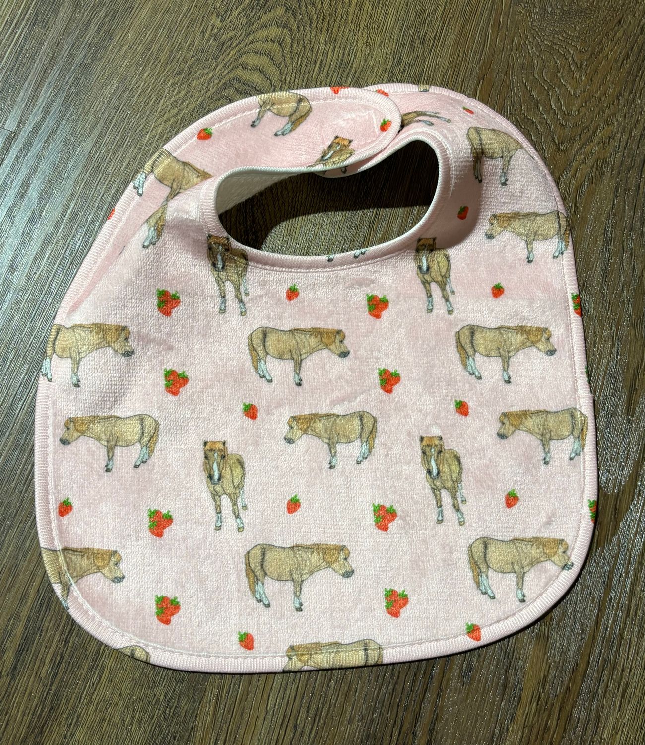 PINK PONY BIB